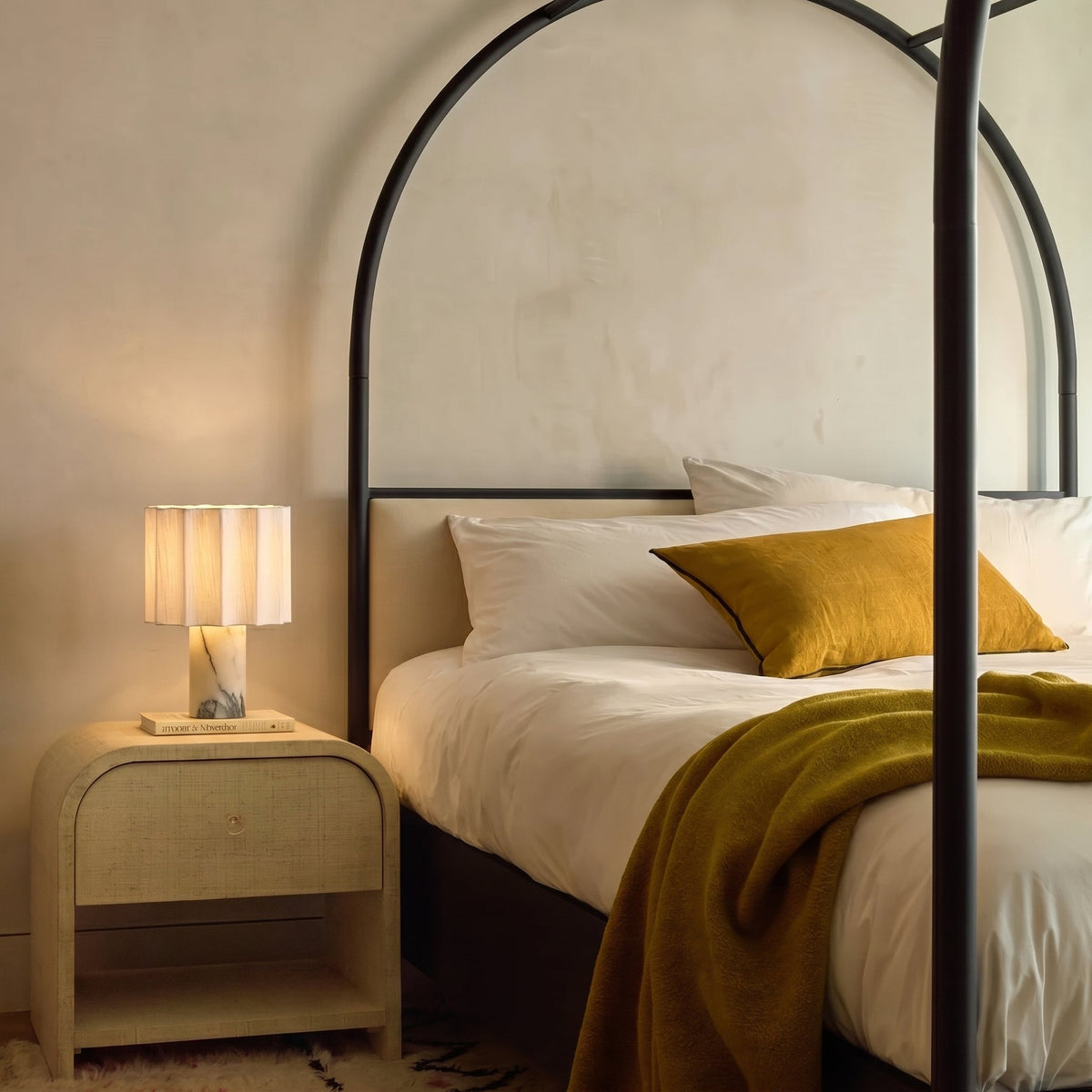 Lampada da tavolo in marmo