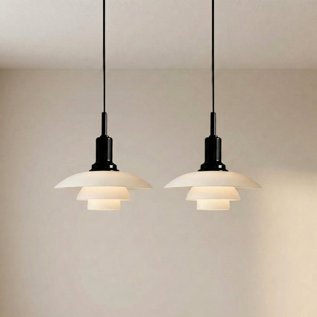 Dansk designpendel med 2/3 lys