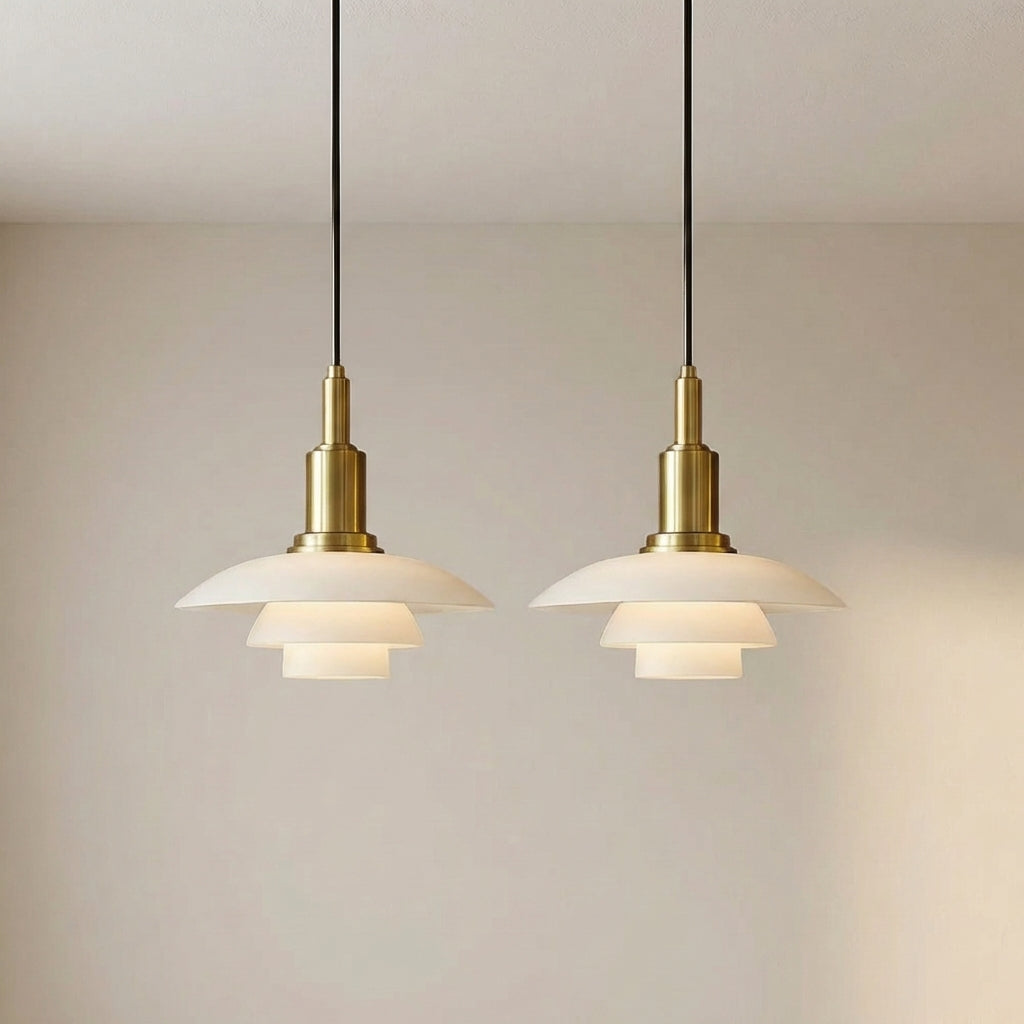 Dansk designpendel med 2/3 lys