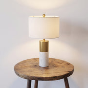 Lámpara de mesa Aurelia de mármol y dorado