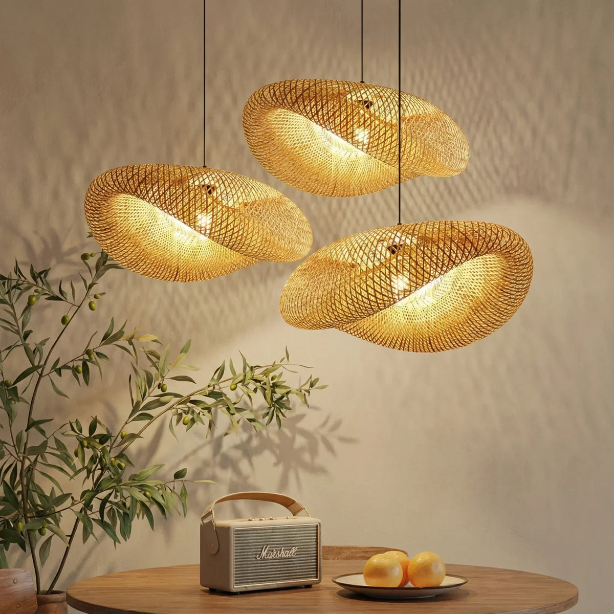 Lampada a sospensione in bambù