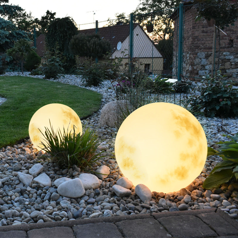 Solarbetriebene Mond-Gartenleuchte
