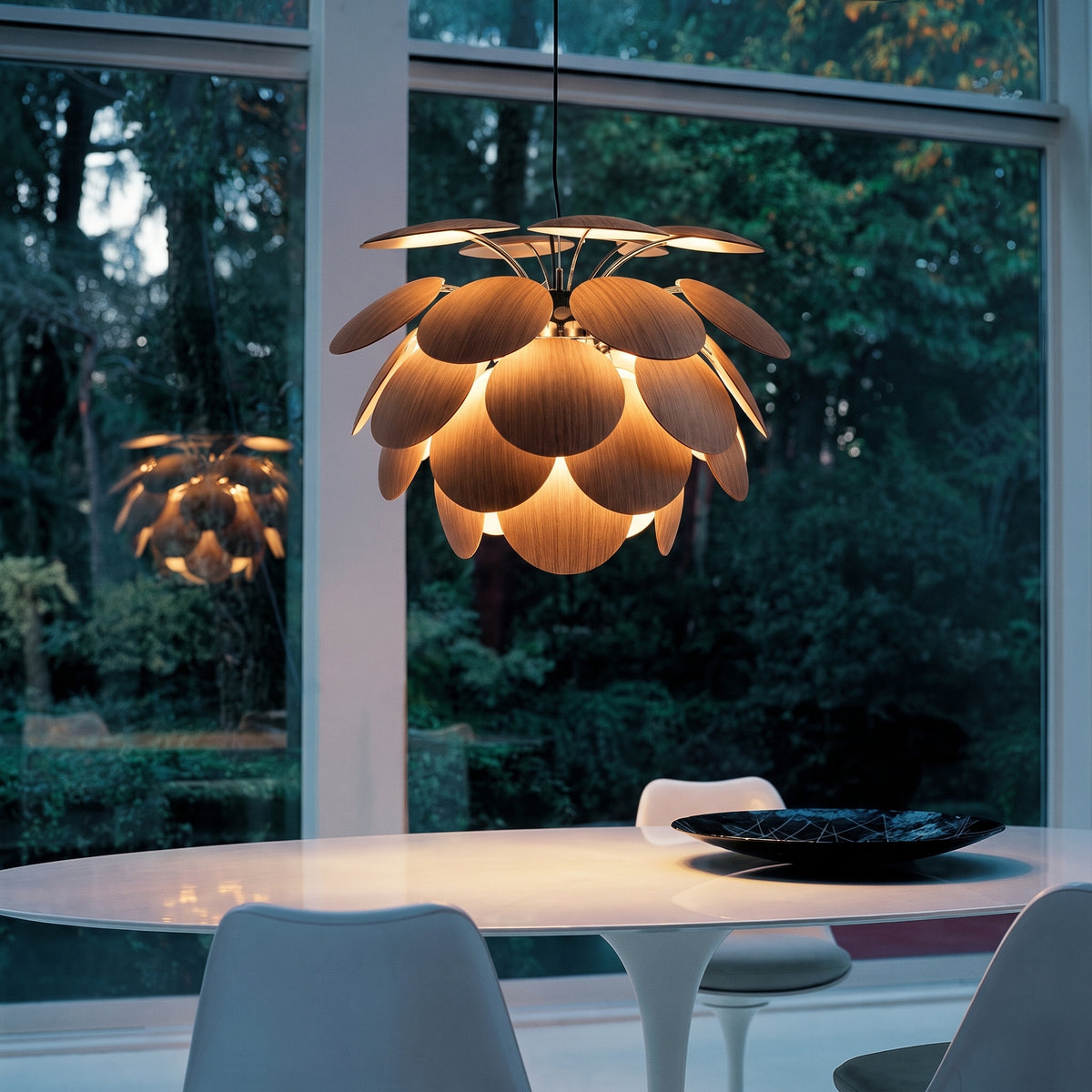 Hasra Pinecone Pendant Light
