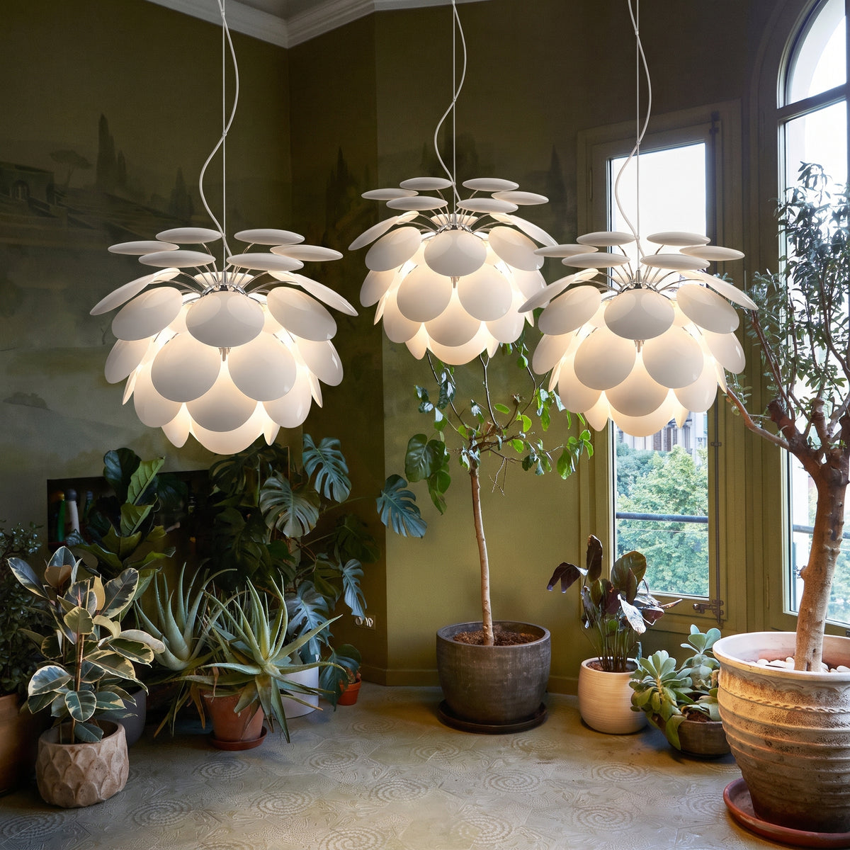 Hasra Pinecone Pendant Light