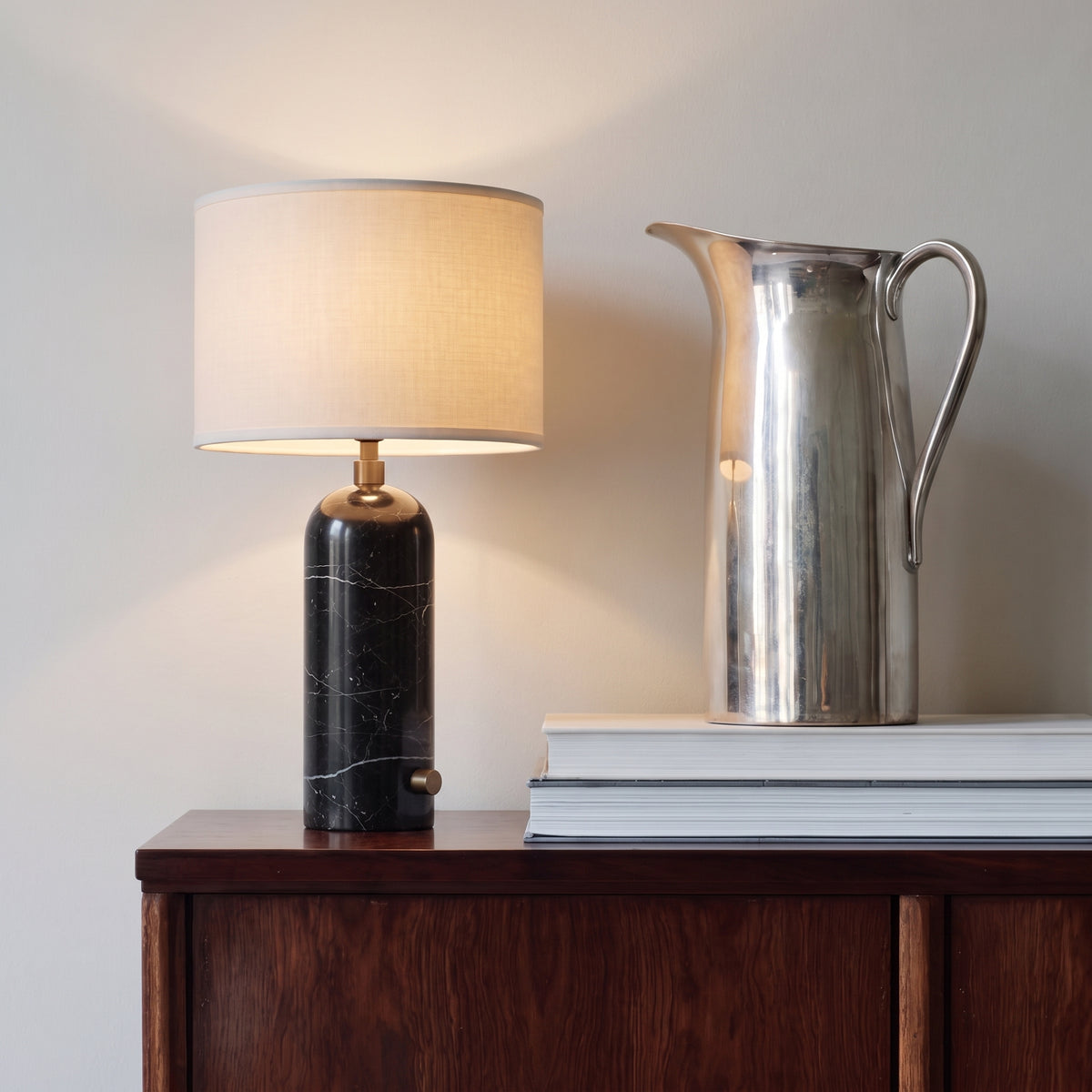 Nimbus Marble Silk Table Lamp