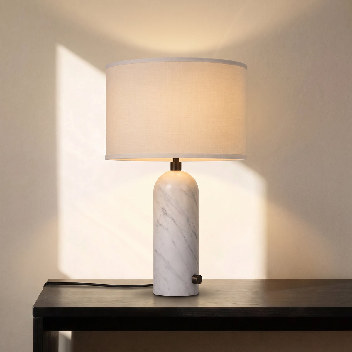 Nimbus Marble Silk Table Lamp