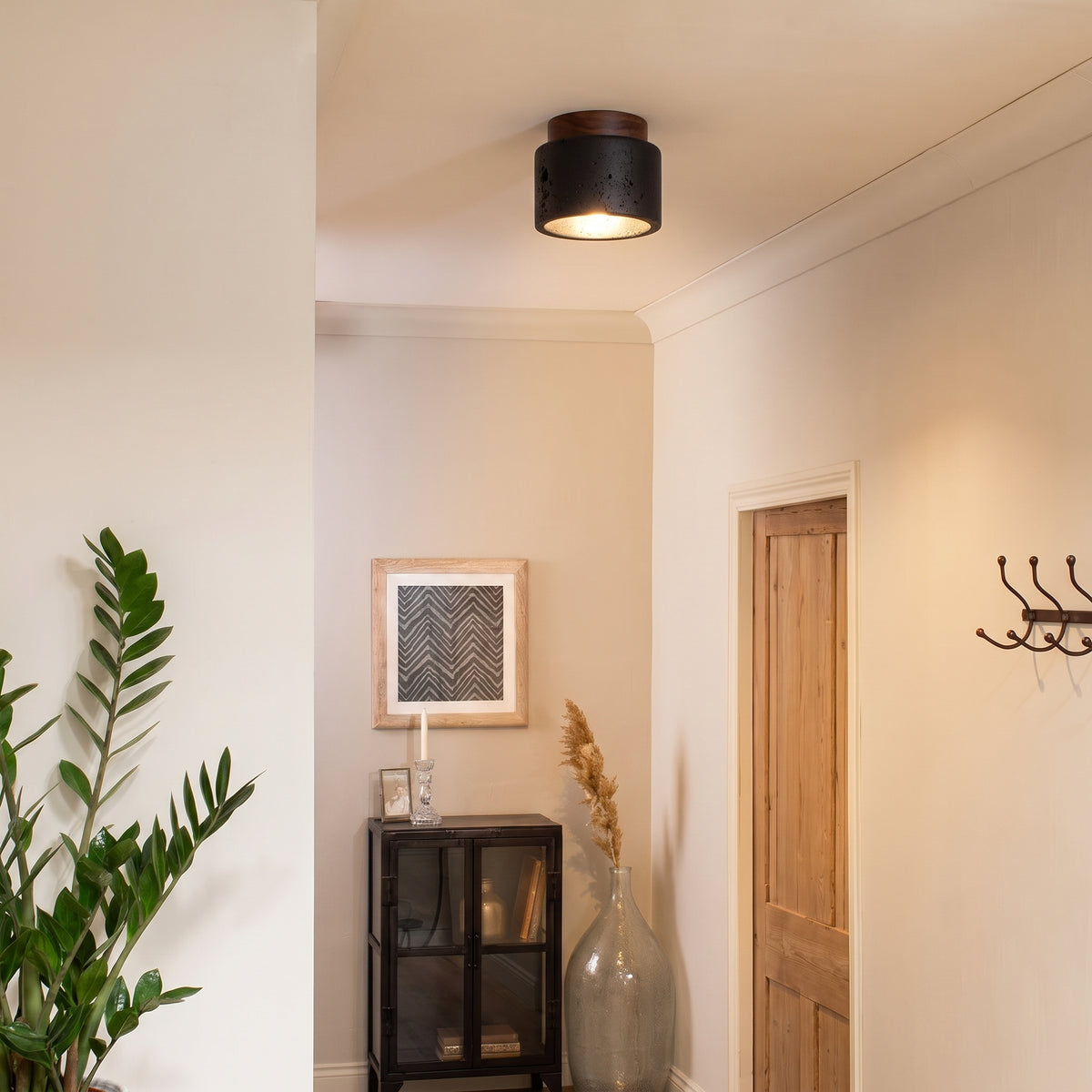 Travertine spot light
